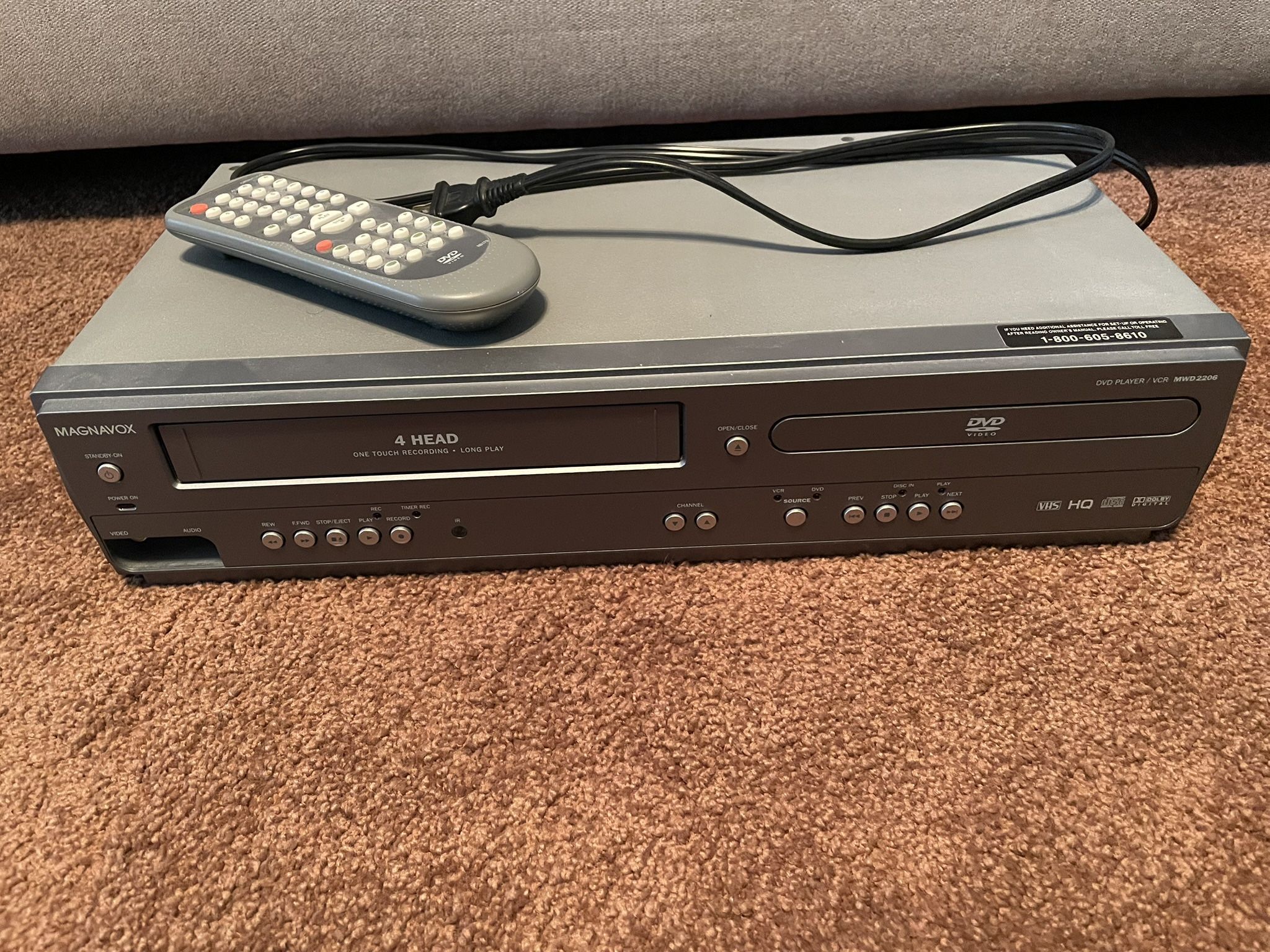 Magnavox MWD2206 DVD/VCR Combo Player