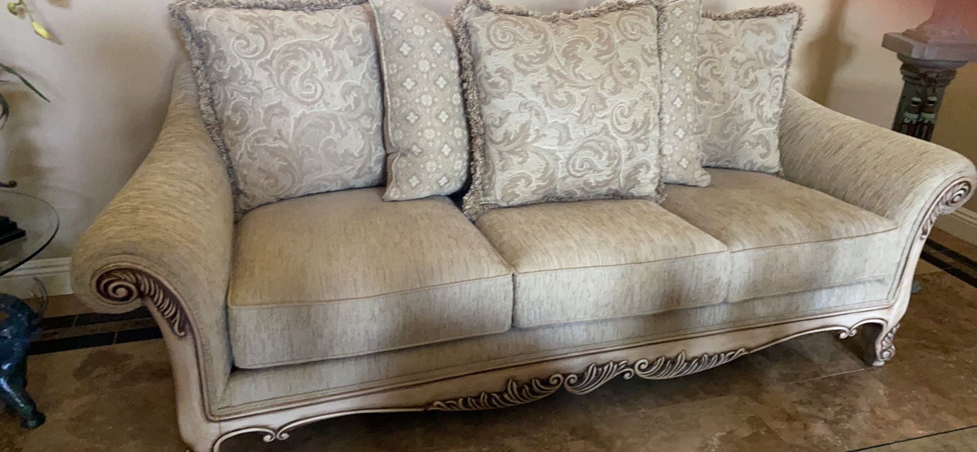 Beautiful Sofa ποΈ