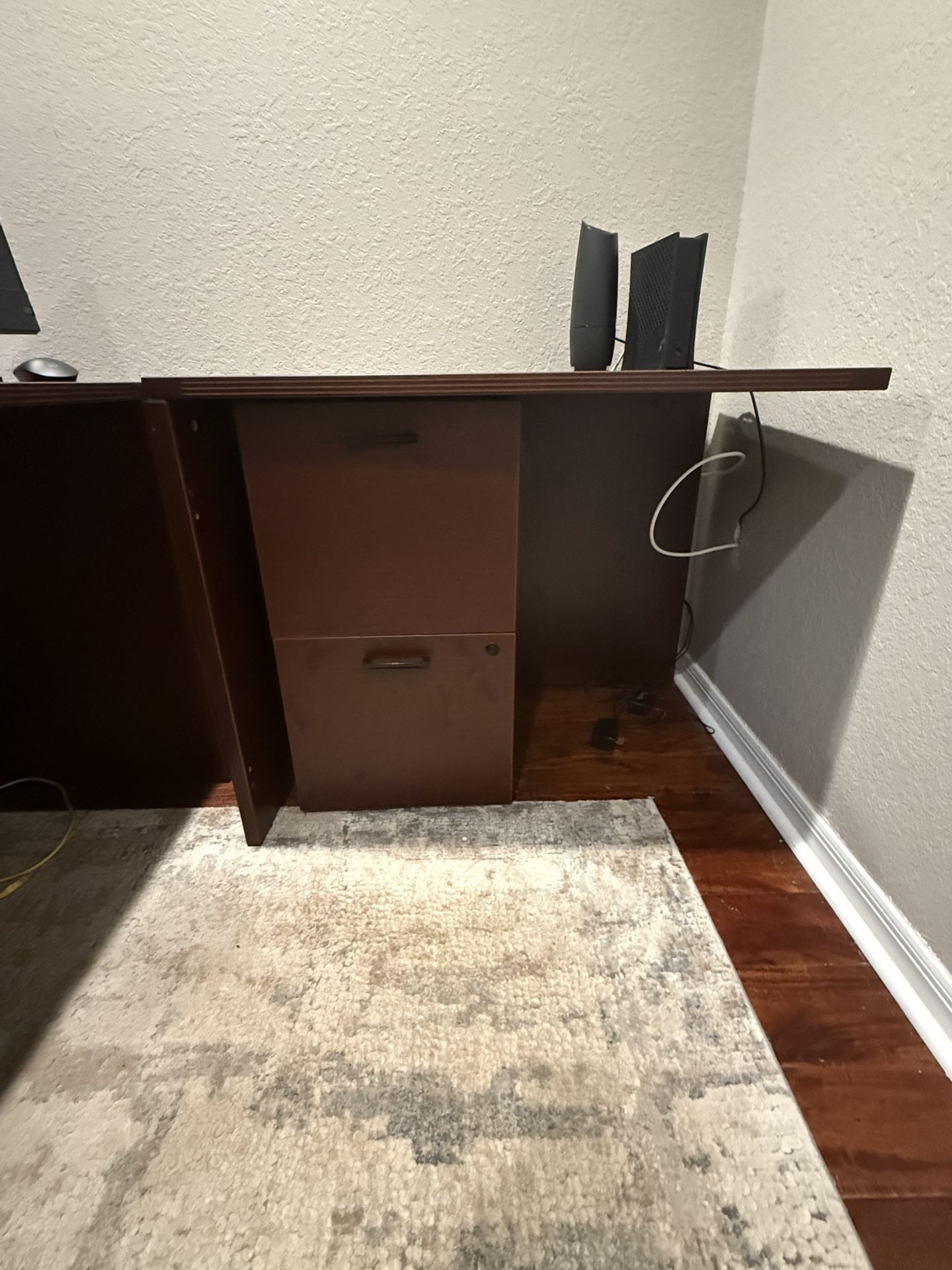 Office Desk
