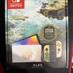 Switch OLED Tears Of The Kingdom Edition + Screen Protector And Carrying Case