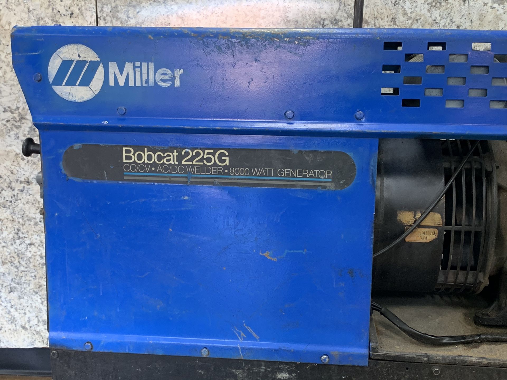 MILLER BOBCAT 225G PLUS CC CV AC DC 8000 Watt GENERATOR WELDER for Sale