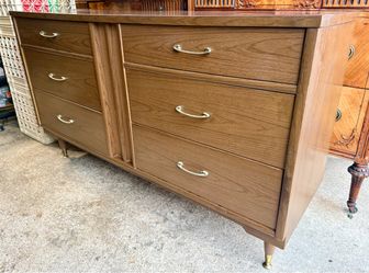 1960’s Mid Century Modern Walnut 6 Drawer Double Dresser and Mirror