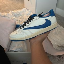 Jordan 1 Low Travis Scott Fragment 