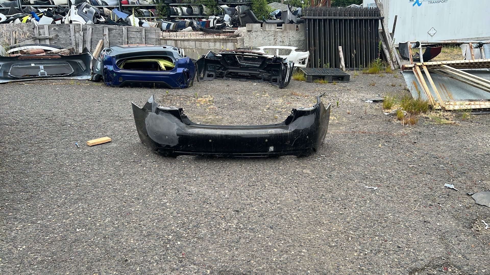 2018 Infiniti Q50 Rear Bumper #B564 IN1100 176