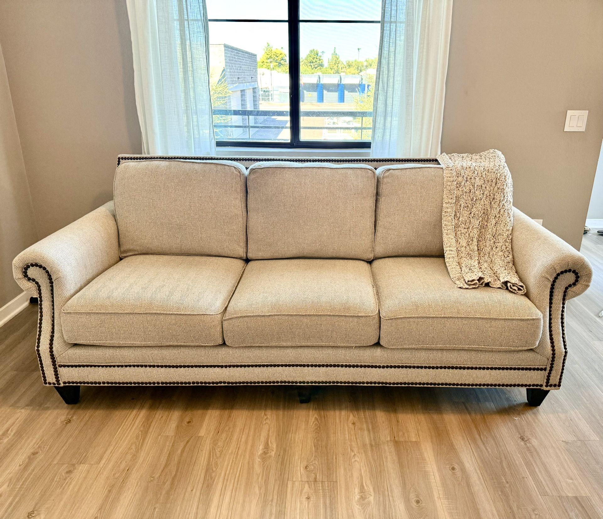White Mayo Sofa with nailhead trim, couch