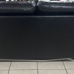 Leather Sofa  (For Sale)