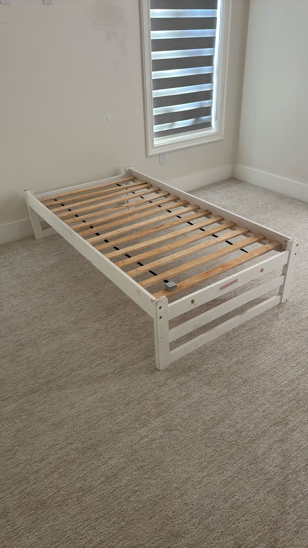 Free Full Size Bed Frame