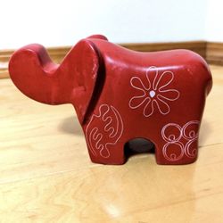 Elephant decor handmade in Kenya