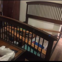 King Bed, Bed frame 