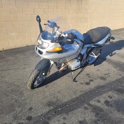 2002 BMW R1100S