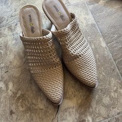 Women’s Woven Nude Heel