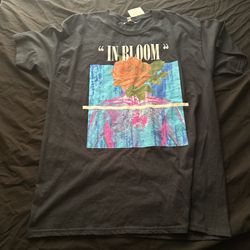 Graphic 'In Bloom' Black T-Shirt
