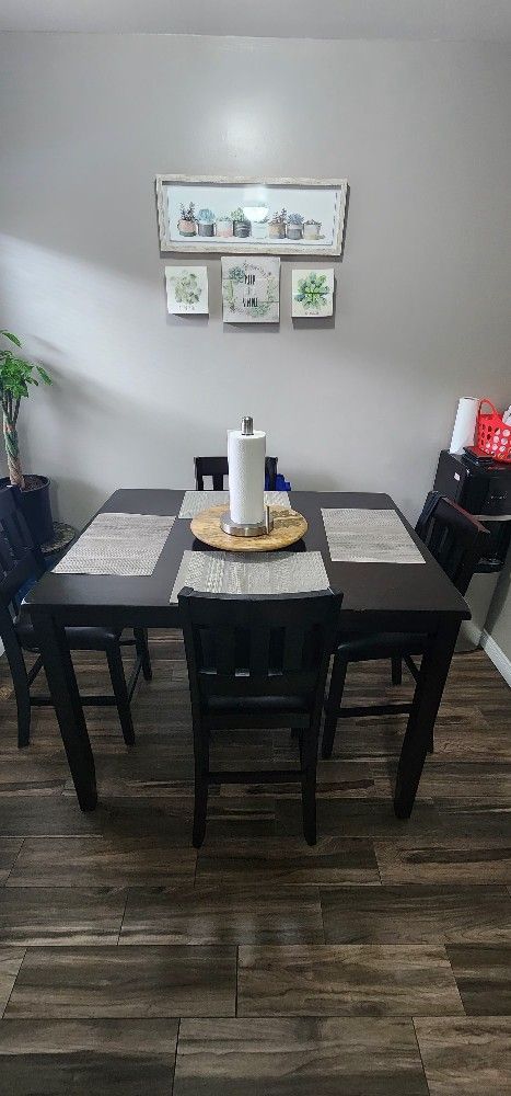 Kitchen Table Set