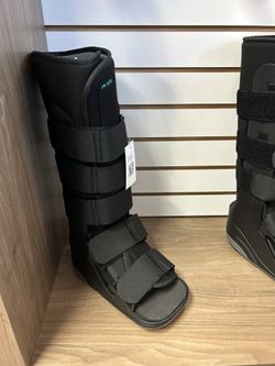 Walker Boot. Size Small Medium And Large Available. Financing Available ✅ 