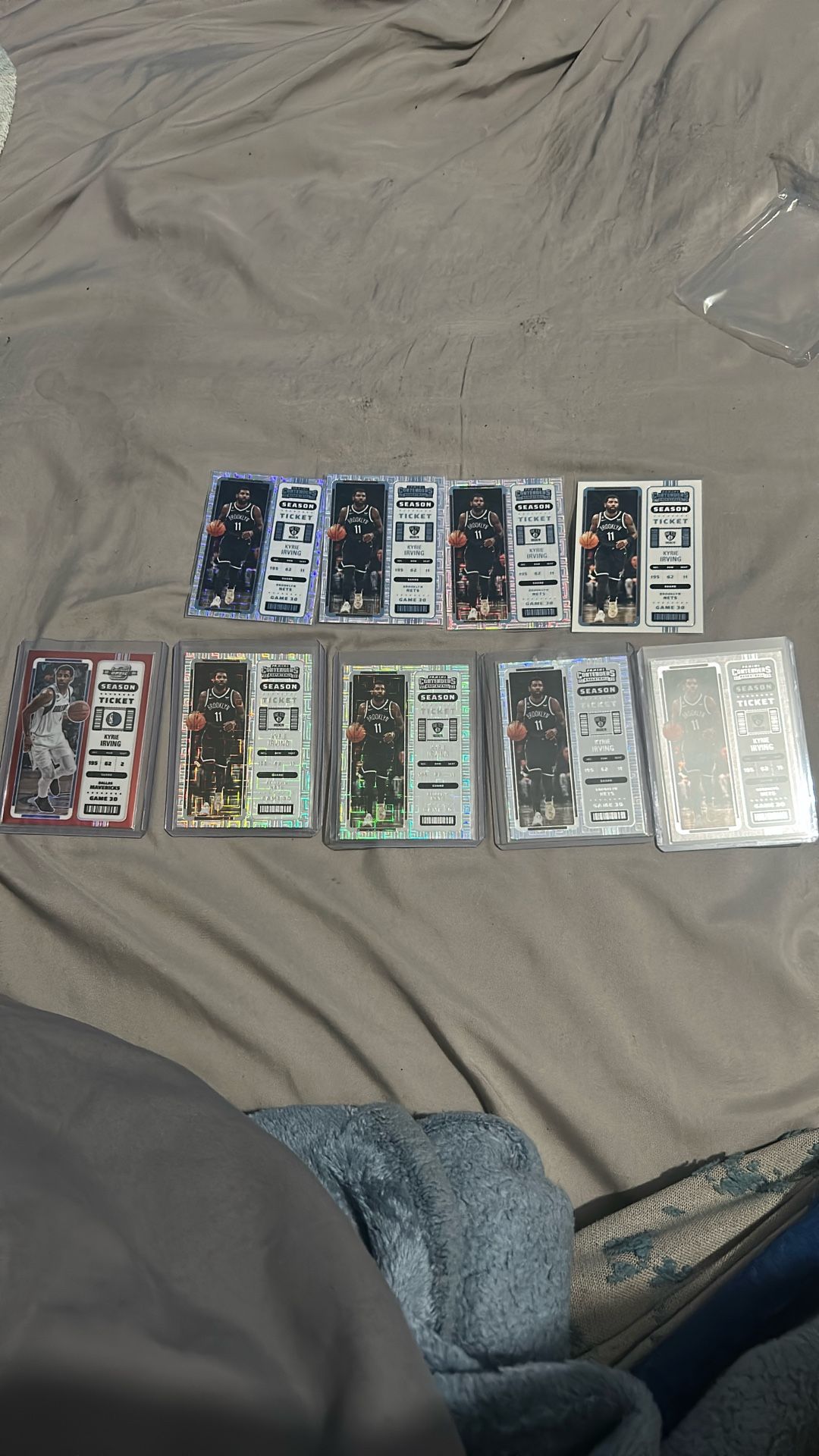 2022-23 Panini contenders- Season Ticket Kyrie Irving