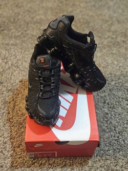 NIKE SHOX TL