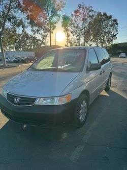 2004 Honda Odyssey Van