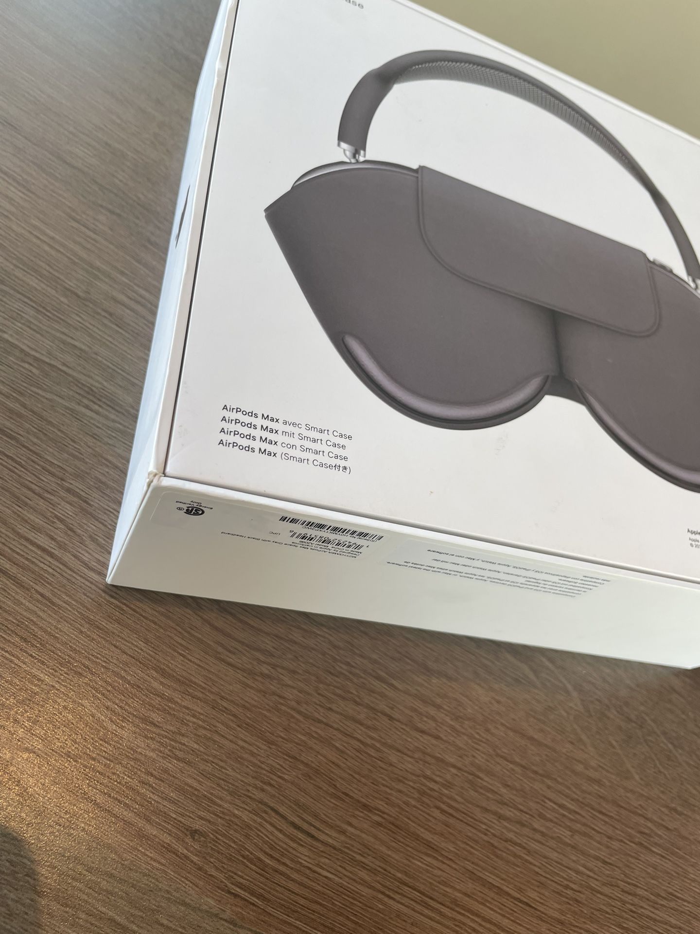 AirPod Maxes