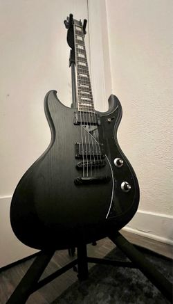 Dunable Gnarwhal DE Series guitar