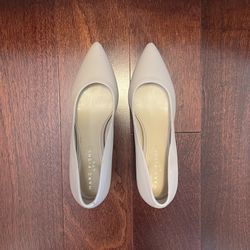 Women’s Marc Fisher LTD Yuki 2 Block Heel Pump - Size: 7.5 M