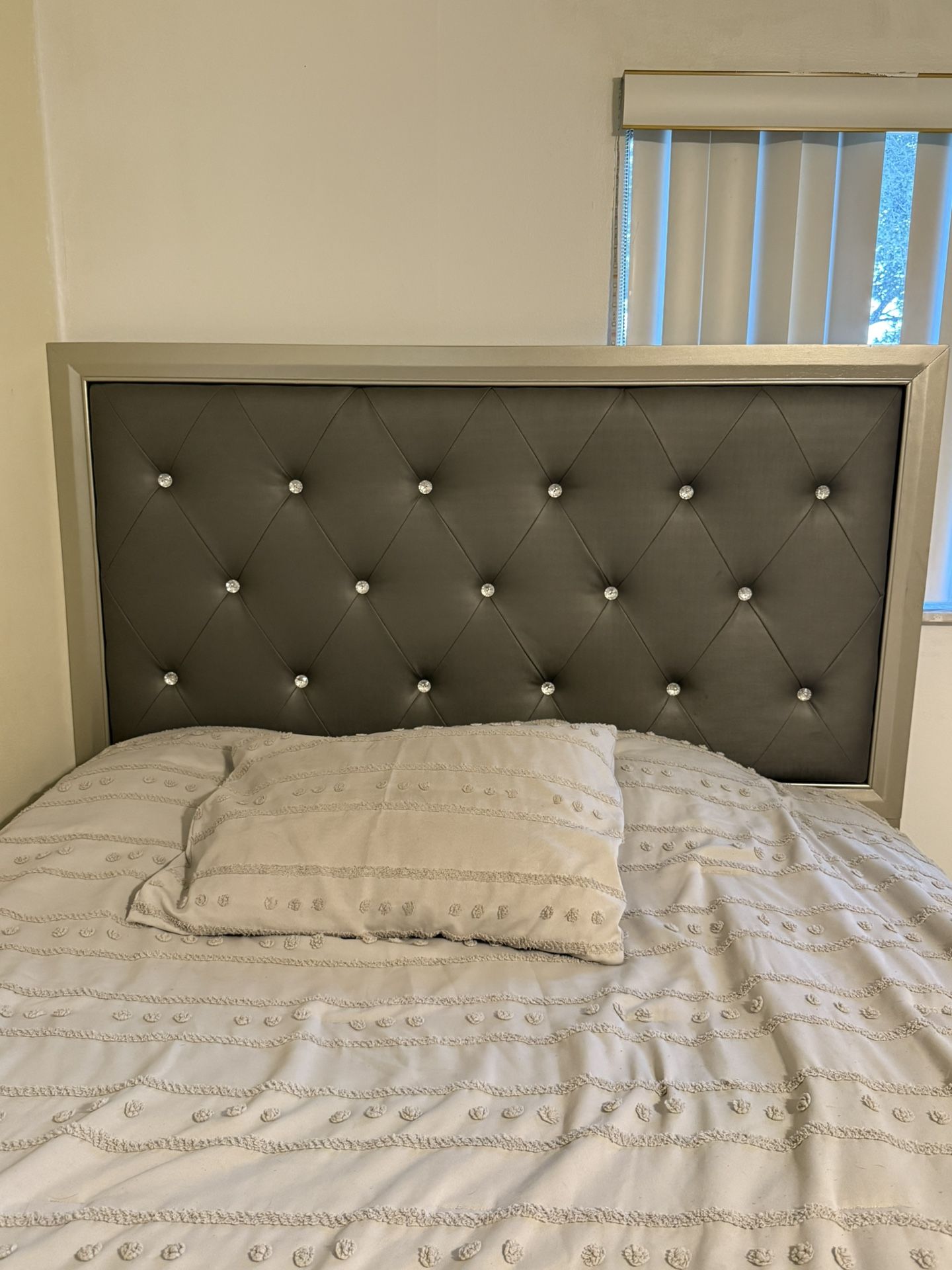 Queen size bed frame