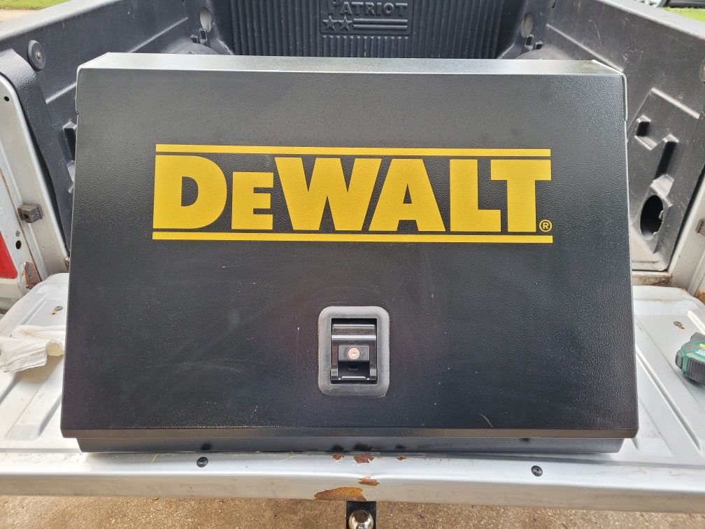 Dewalt Tool Box