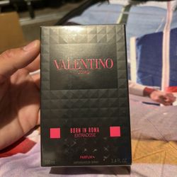 Valentino Uomo Born In Roma Extradose Parfum