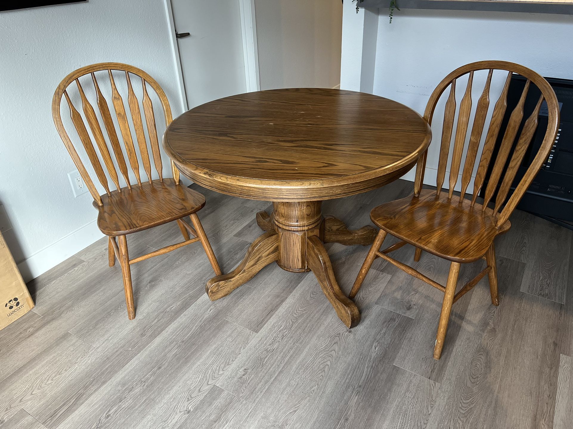 Solid Wood Round Dining Table with 2 Chairs 