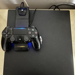 PS4 with Controller & Docking