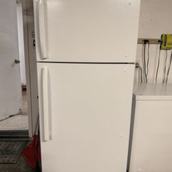 Refrigerator And Freezer 
