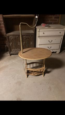 LAMP WITH BOOK STORAGE FOR PROJECT