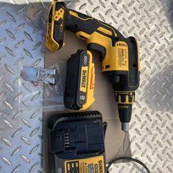 Dewalt Cordless Screw gun 