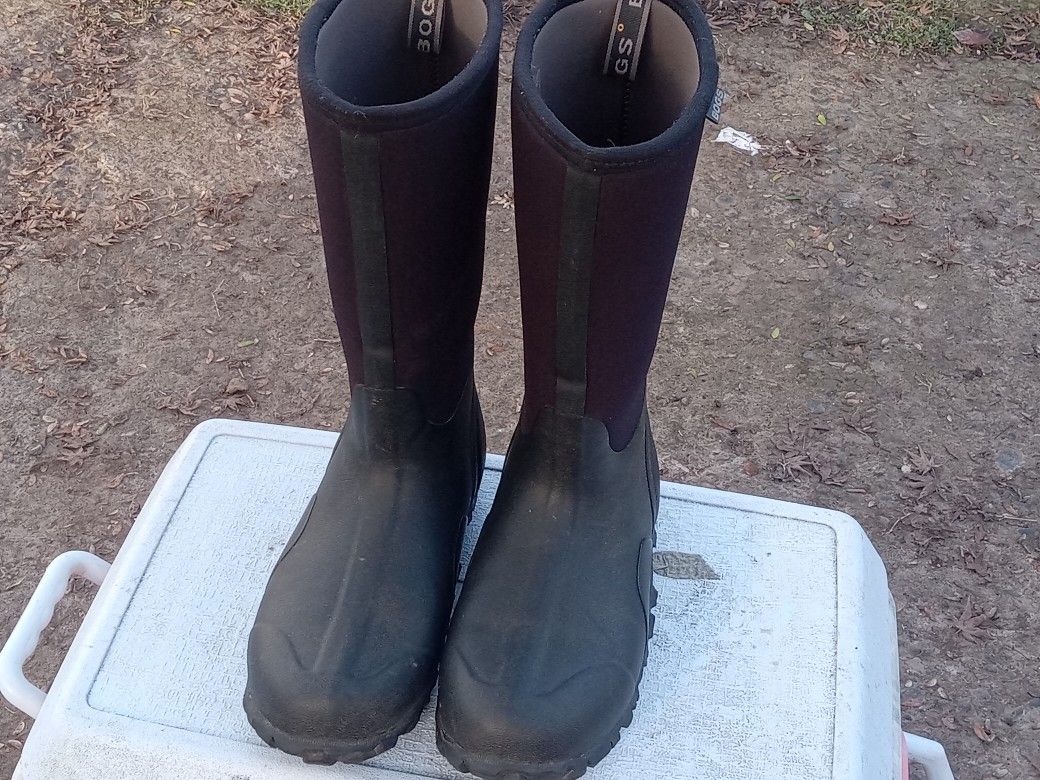 BOGS Boots