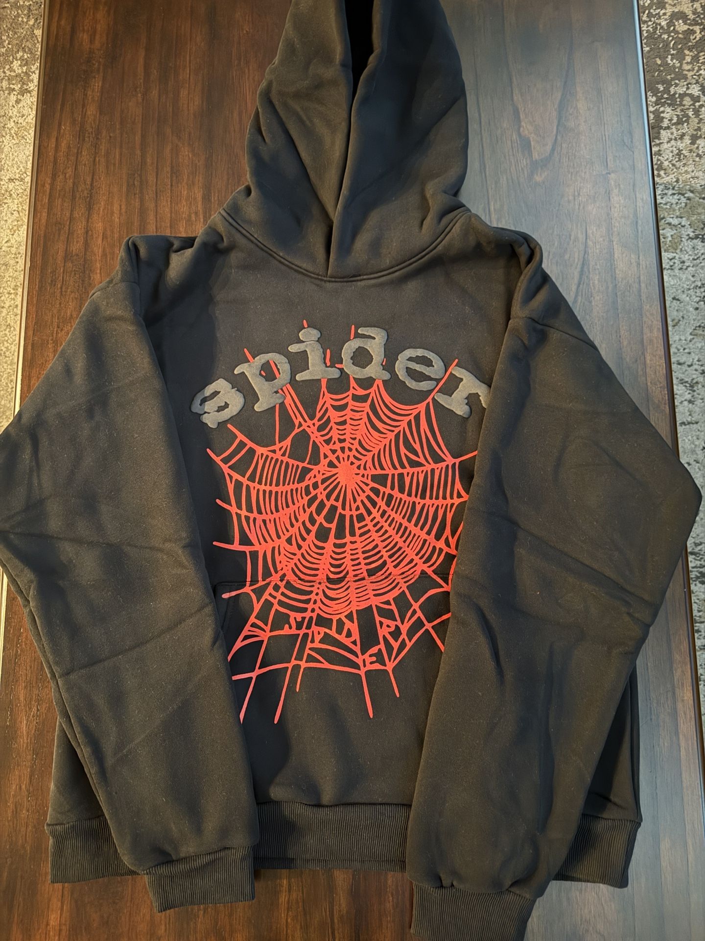 Black n Red sp5der hoodie