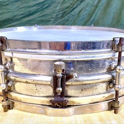 Early 20s Ludwig & Ludwig Nckel Over Brass 4x14” Shell Snare Drum
