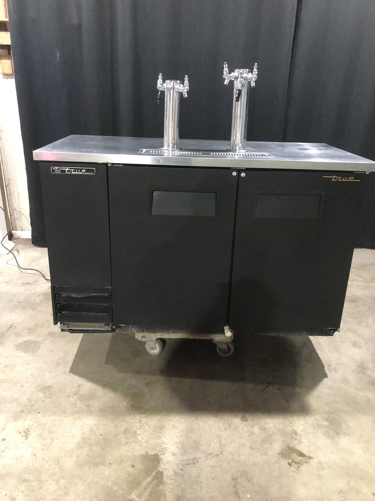 Kegerator Beer Dispenser