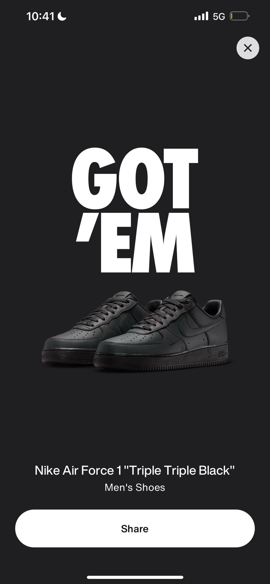 Triple Triple Black Air Force 1