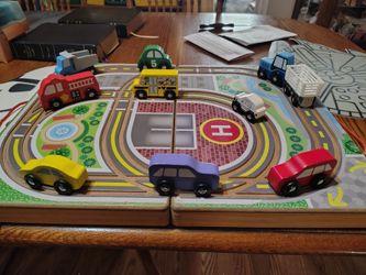 Wooden cars trucks City scene carrying case set