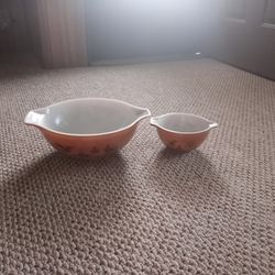 Lot Of 2 Vintage Pyrex Mixing Bowls In Perfect Condition. Number 441