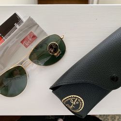 Ray-Ban Sunglasses, G-15 Lens, Brand New. Comes in case and box