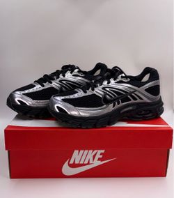 Nike Air Max Moto 2K Athletic Shoes