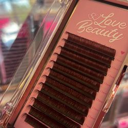 Brown lashes