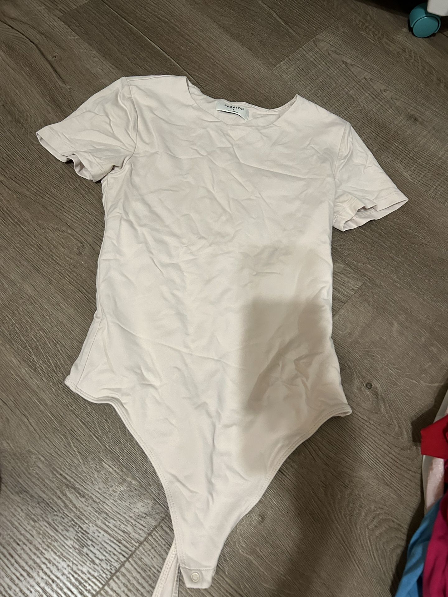 Crème bodysuit shirt, size small, Aritzia