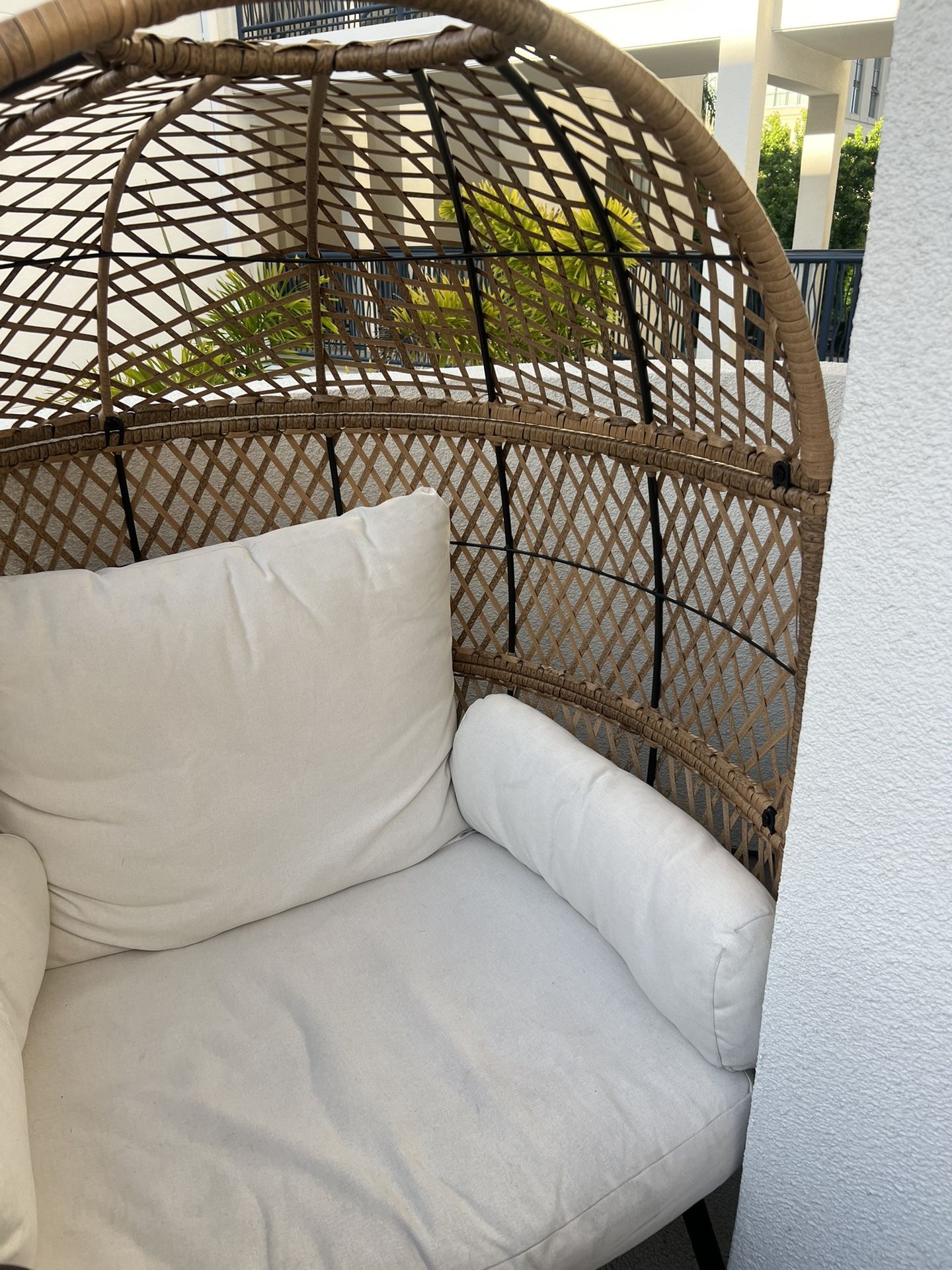 Patio Chair and Table 