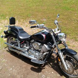 In Need Of A Gas Tank Yamaha V-star 1100