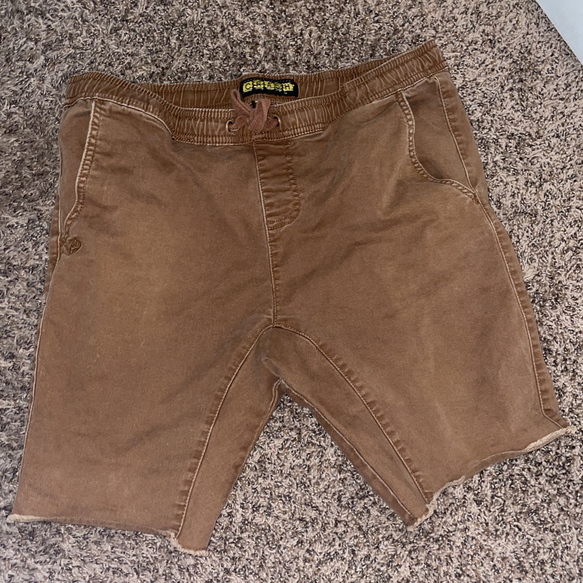 Men’s Jogger Shorts (brown)