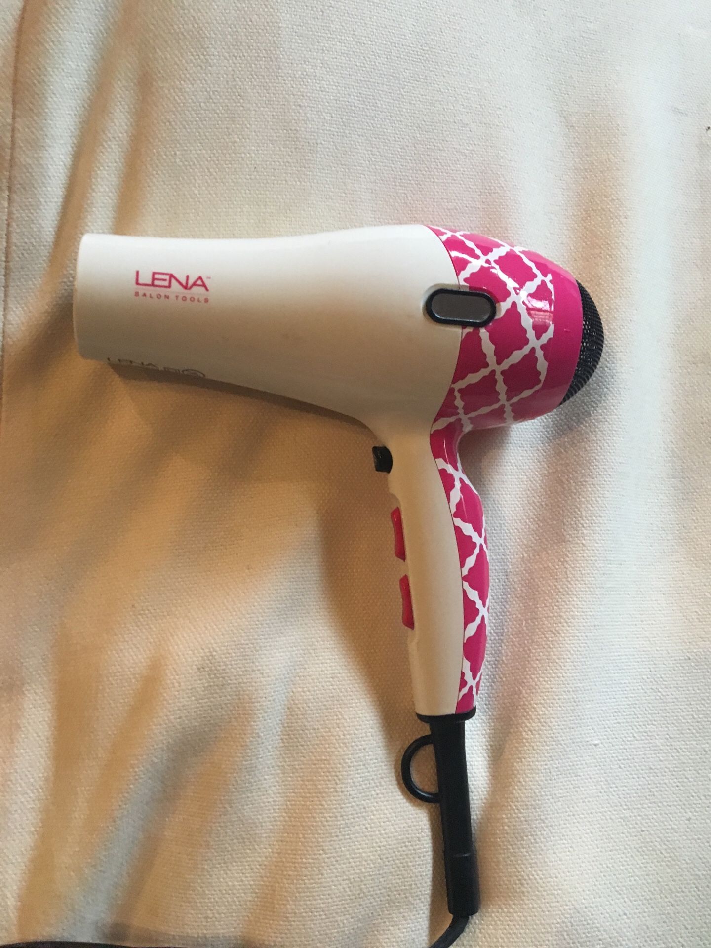 Hair dryer