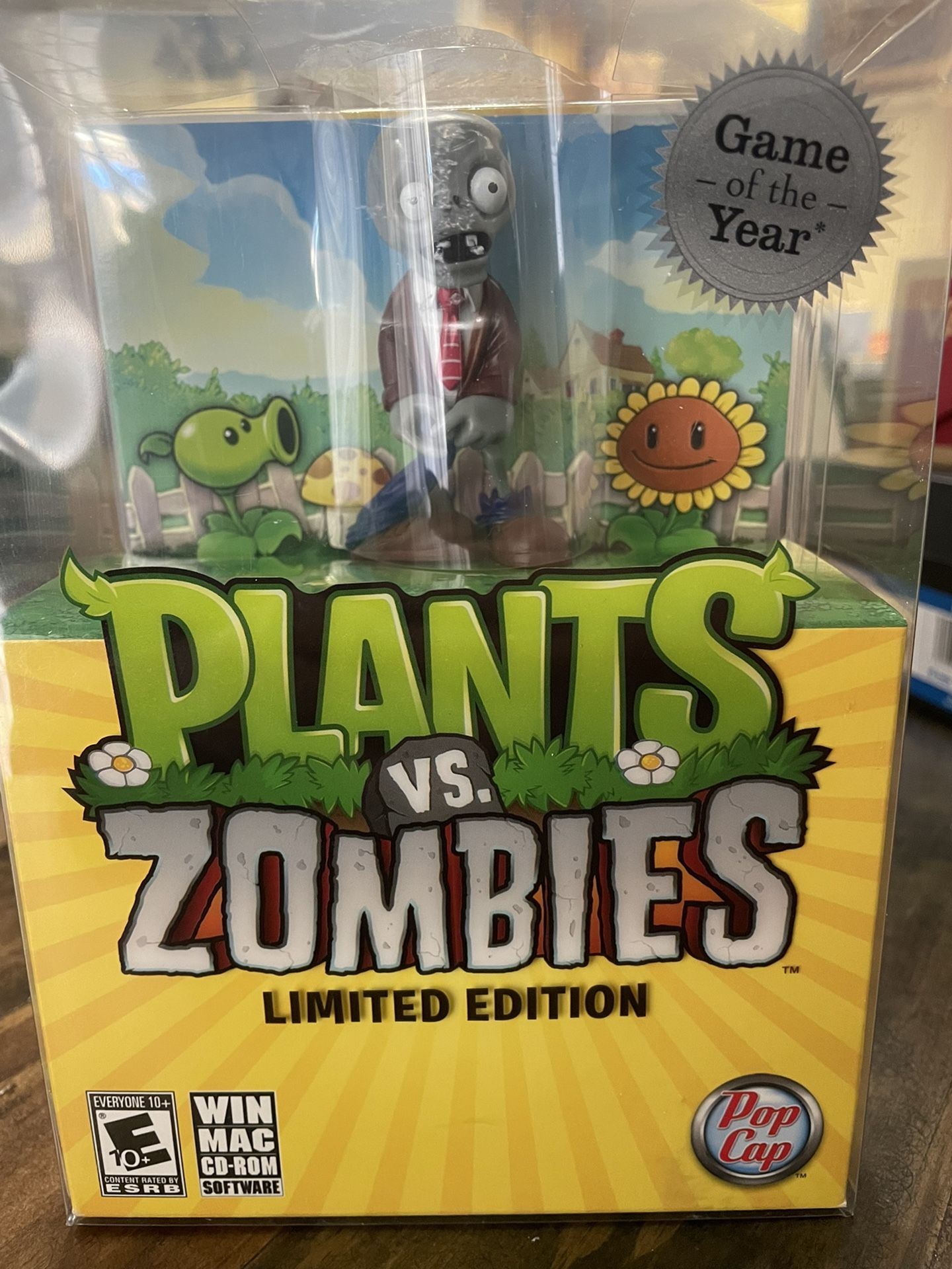  Plants Vs. Zombies Limited Edition - PC/Mac (Game of the Year)  : Video Games