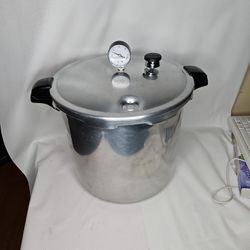 Presto Pressure Cooker 