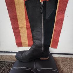 SZ 6 (WMN) SOREL Boots 👢 